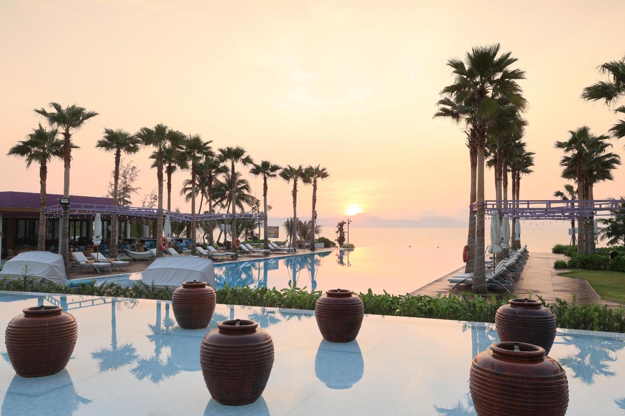 Ttc Van Phong Bay Resort - Himalaya Sauna & Steam Retreat Included Ấp Ninh Hòa  Εξωτερικό φωτογραφία