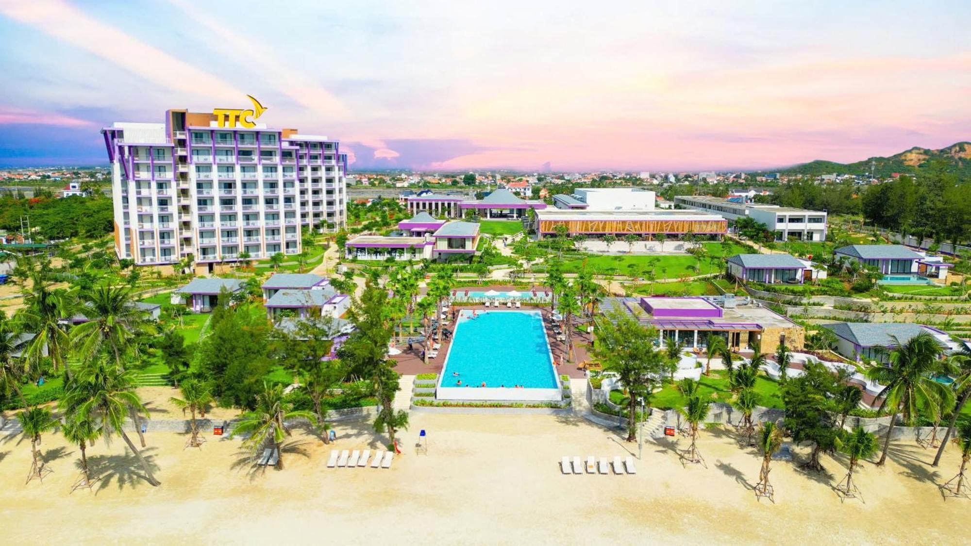 Ttc Van Phong Bay Resort - Himalaya Sauna & Steam Retreat Included Ấp Ninh Hòa  Εξωτερικό φωτογραφία